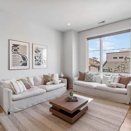 Private Rooftop With Garage Walk To Restaurants Shops And Coffee